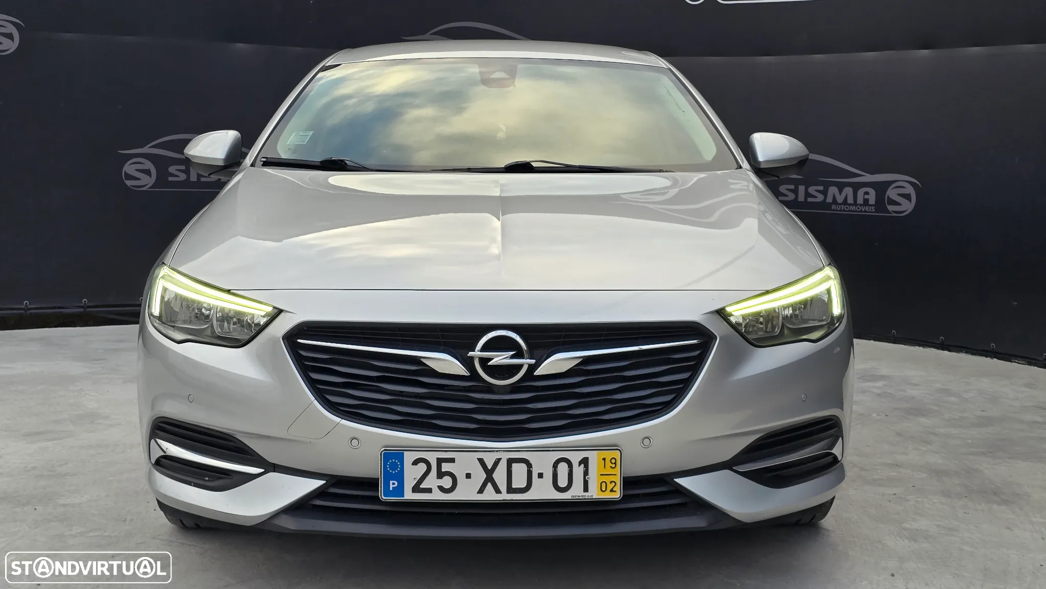 Opel Insignia Grand Sport 1.6 CDTi Edition - 2