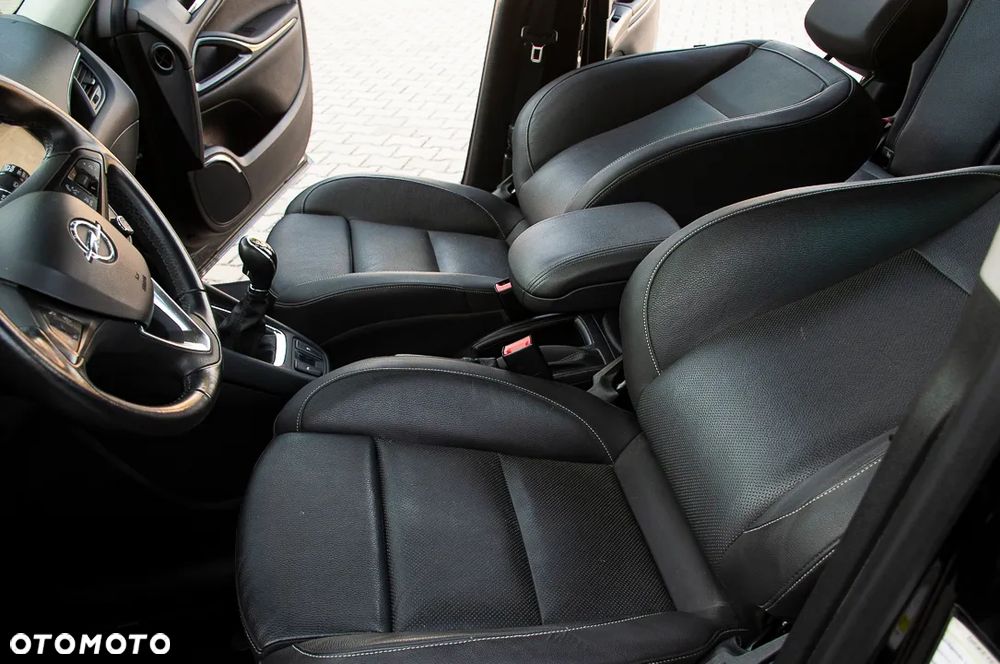 Opel Zafira 1.6 CNG - 25