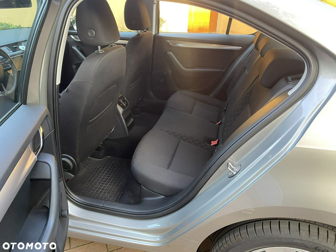 Skoda Octavia 1.5 TSI ACT Active - 23