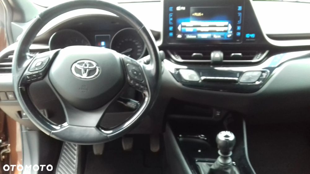 Toyota C-HR 1.2 T Premium - 14