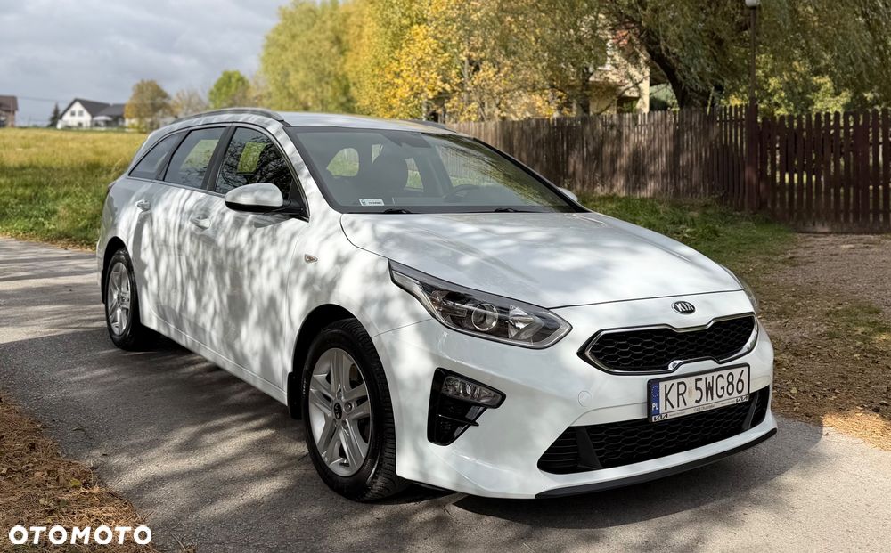 Kia Ceed 1.6 CRDi mHEV L - 4