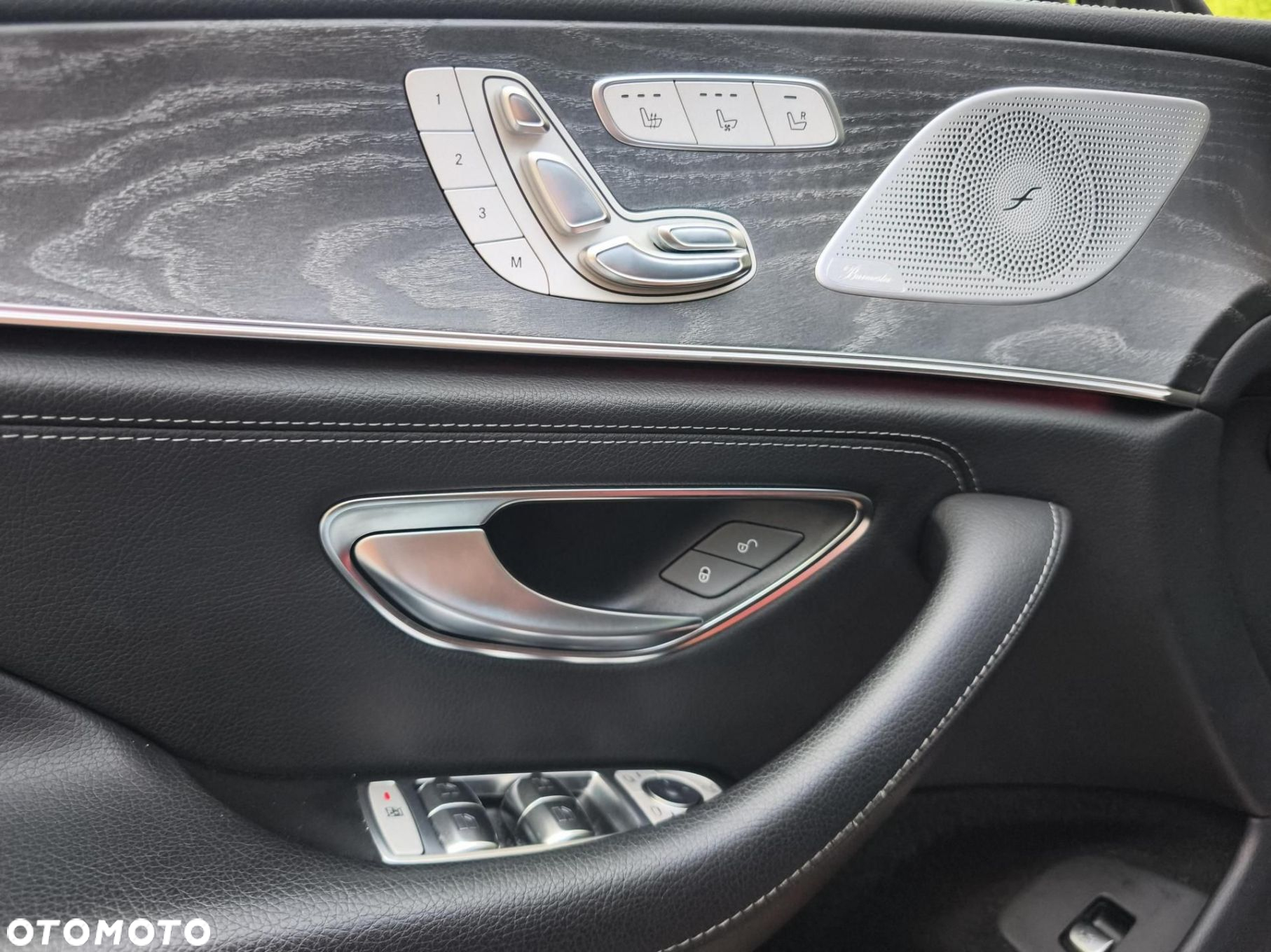 Mercedes-Benz CLS - 12