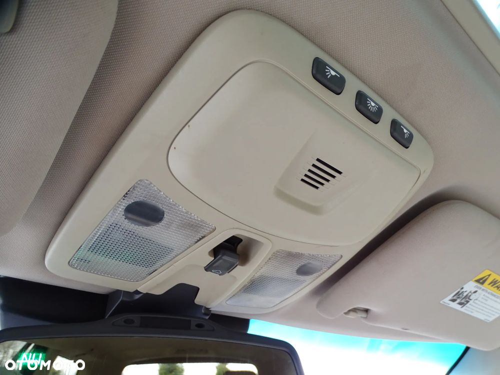 Volvo XC 90 3.2 AWD Sport - 25