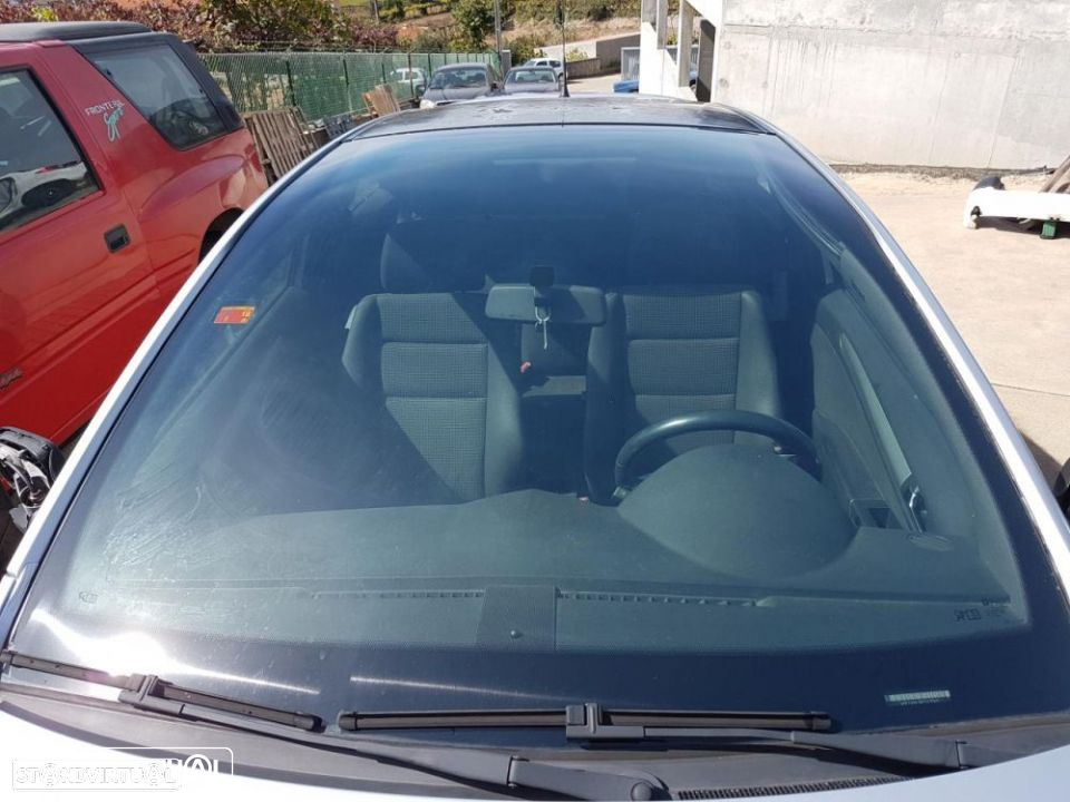 Opel Astra H GTC 2008 para peças - 4