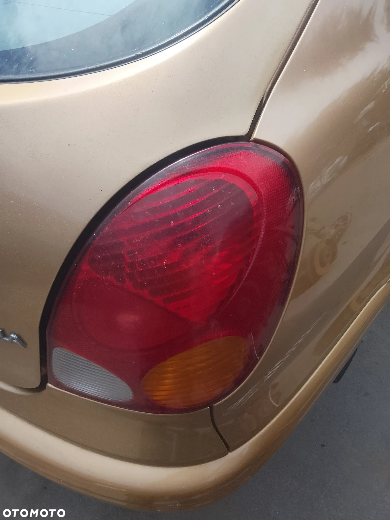 Toyota Corolla E11 E 11 Części Pokrywa bagażnika Przód Przedni Tył Tylny Lampa Prawa Lewa Drzwi Lewe Prawe - 11