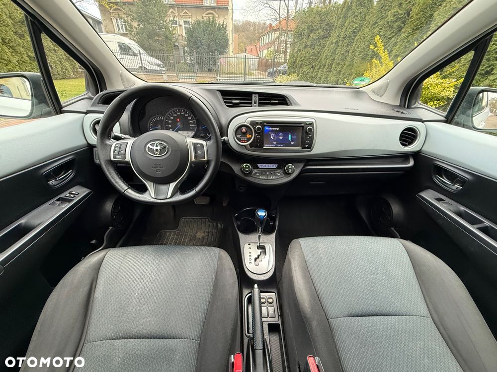 Toyota Yaris 1.5 VVT-i Style - 27