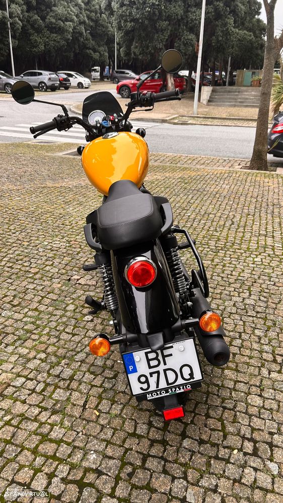 Royal Enfield Meteor 350 - 15