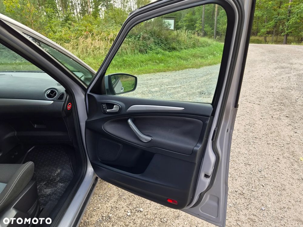 Ford S-Max 1.6 T Trend - 27