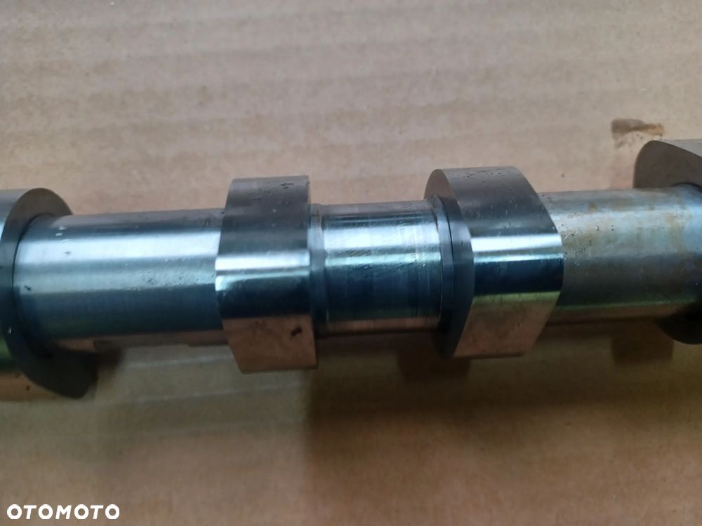WAŁEK ROZRZADU RENAULT 0.9 TCE - 6