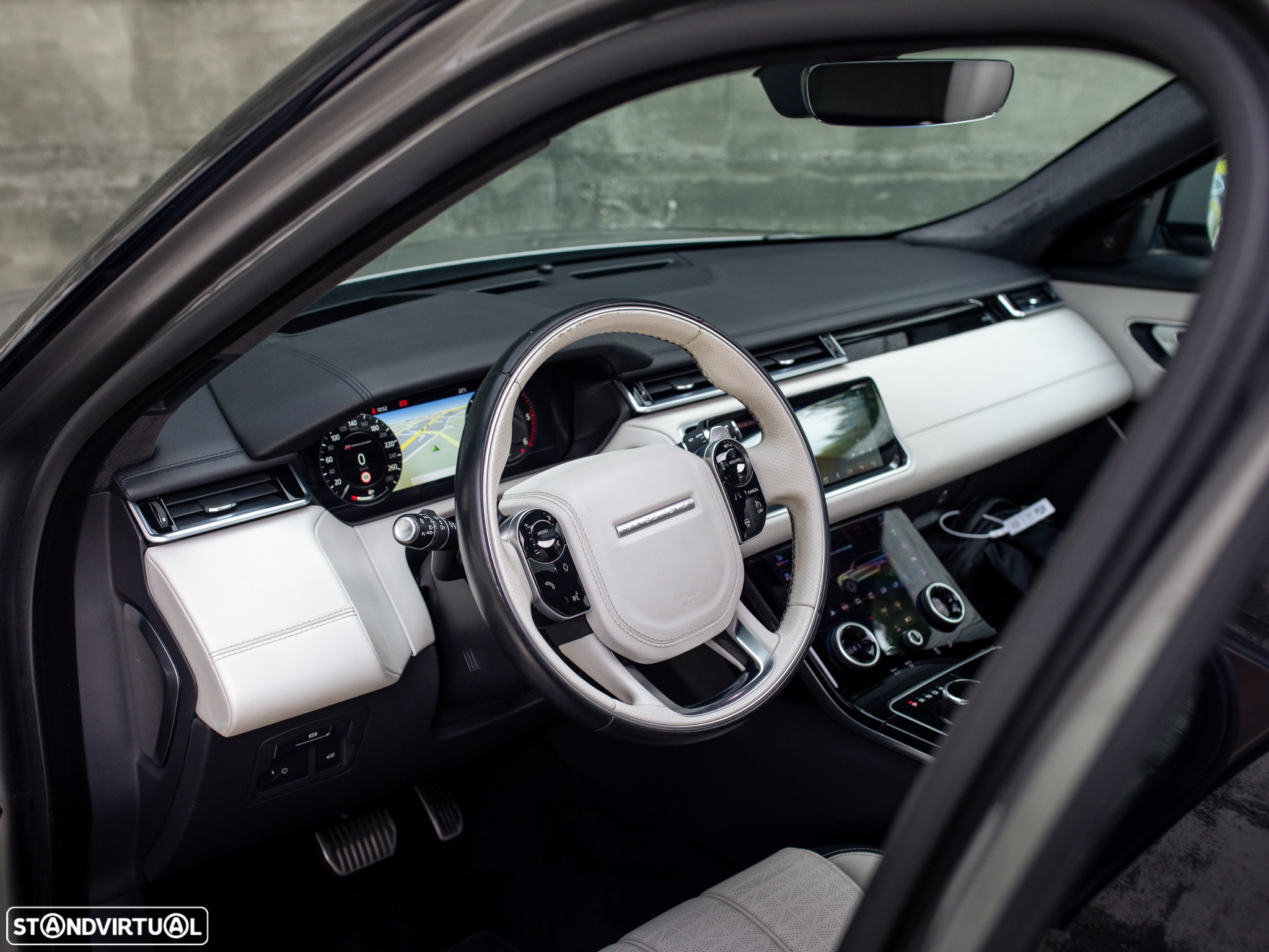 Land Rover Range Rover Velar D300 Dynamic HSE - 35