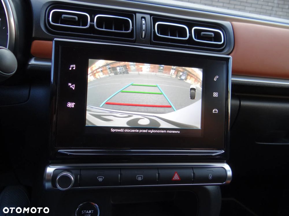 Citroën C3 BlueHDi 100 S&S SHINE - 30