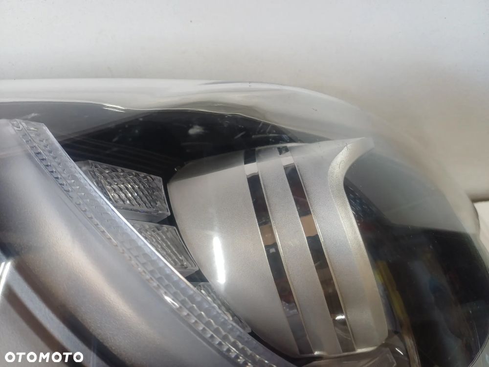 lampa prawy przod kia picanto III 3 17- europa - 6