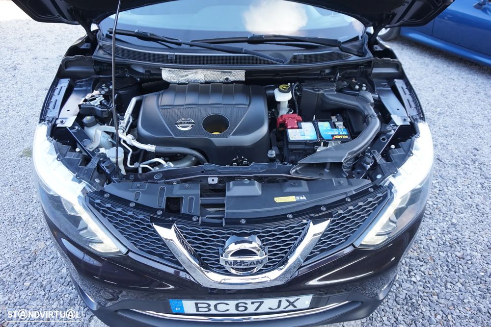 Nissan Qashqai 1.5 dCi N-Connecta 18 - 58
