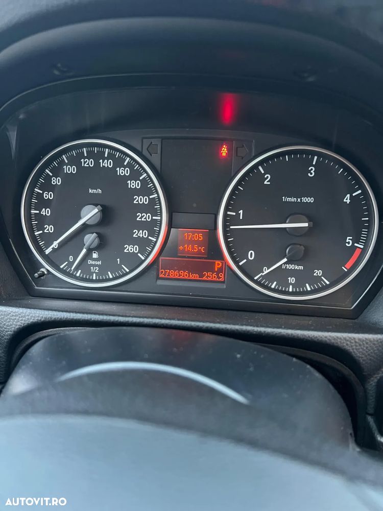 BMW Seria 3 320d Aut. - 16