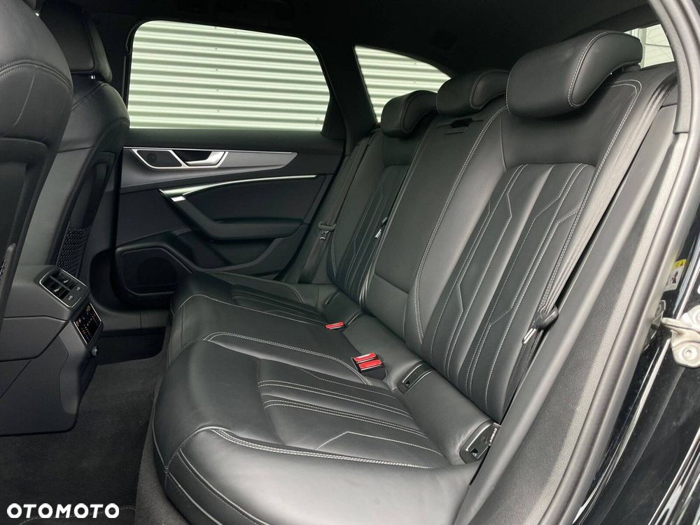 Audi A6 Avant - 14