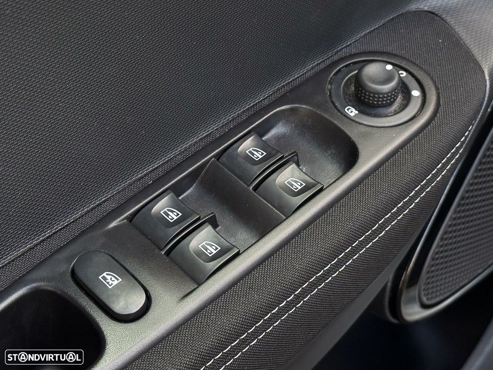 Renault Zoe (c/ Bateria) E-Tech EV40 Equilibre - 22