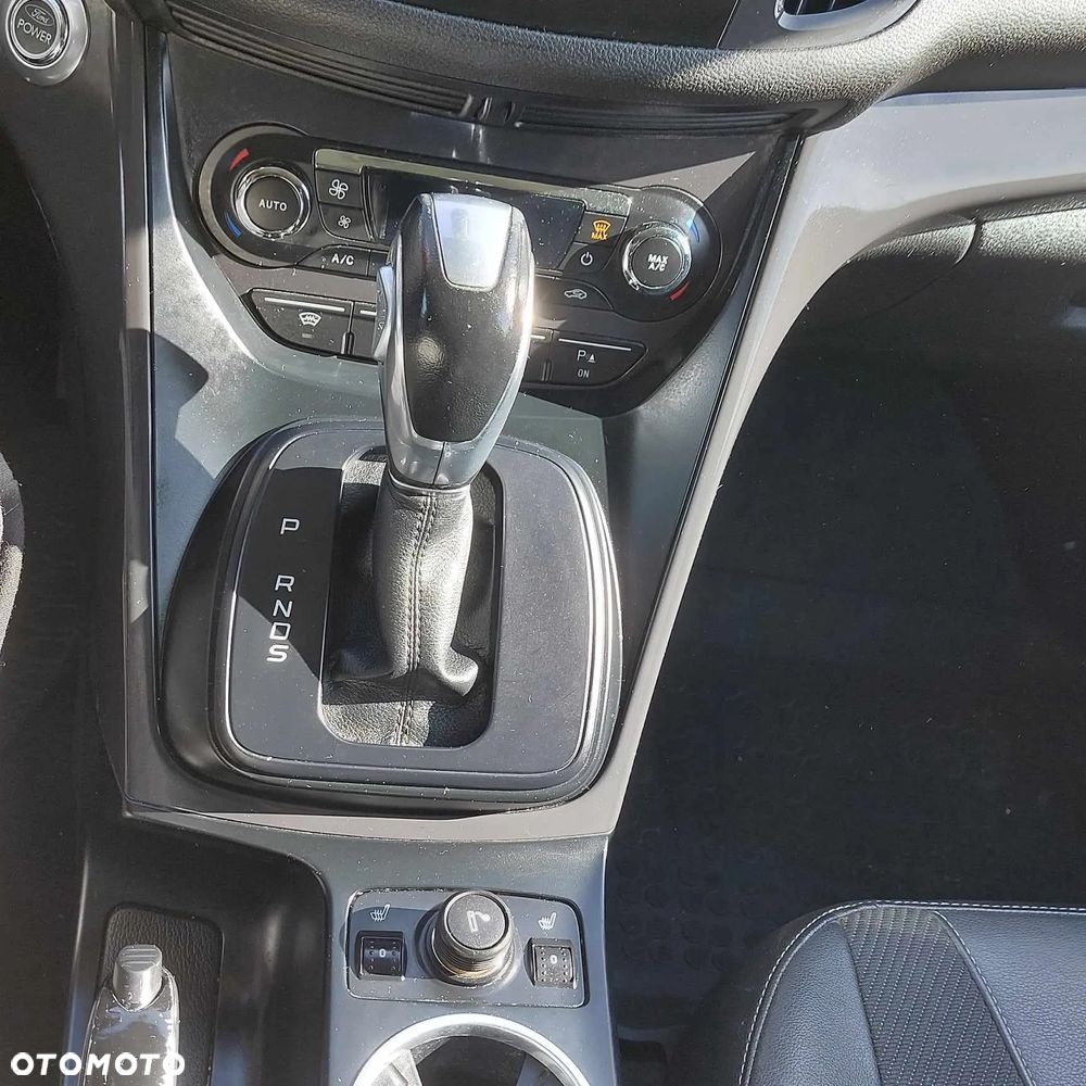 Ford Kuga 2.0 TDCi 4WD Titanium - 23