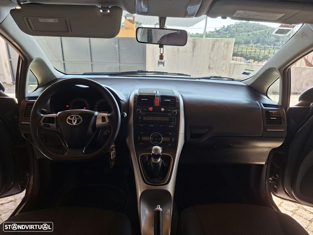 Toyota Auris - 6
