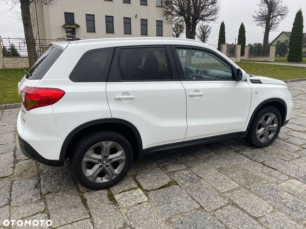 Suzuki Vitara 1.6 (4x4) Allgrip Comfort+ - 5