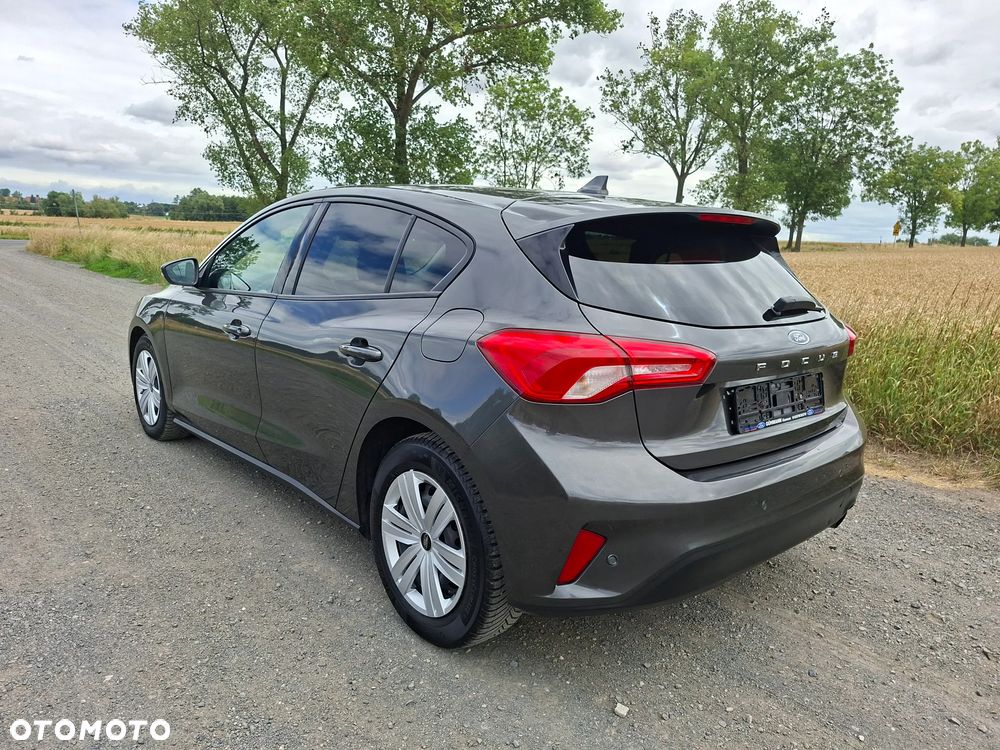 Ford Focus 1.0 EcoBoost Trend Edition - 3