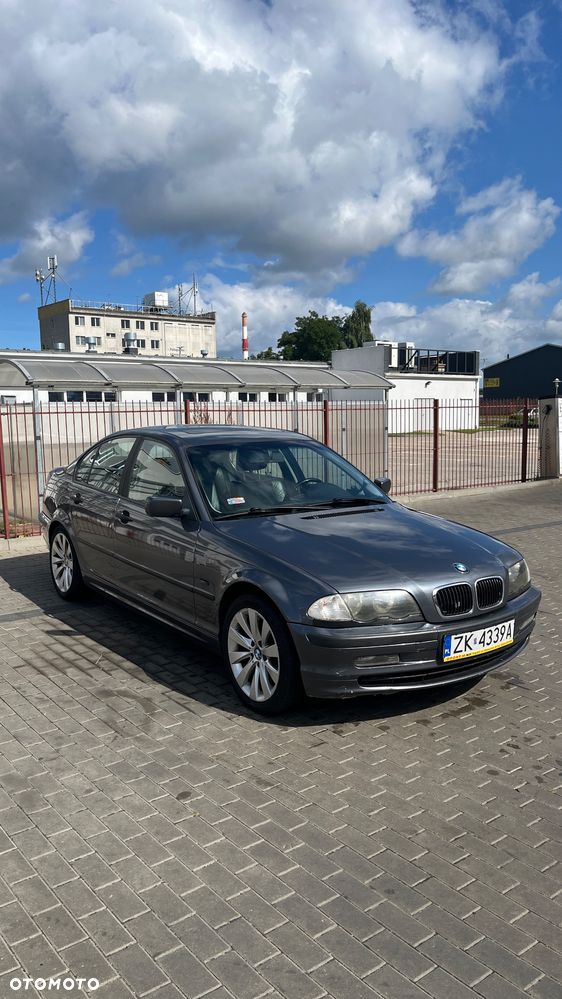 BMW Seria 3 320d - 13