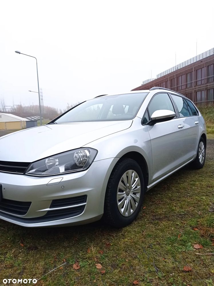 Volkswagen Golf VII 1.6 TDI BlueMotion Trendline - 2