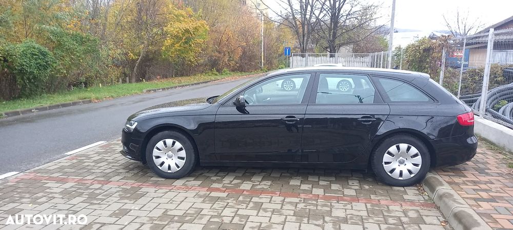Audi A4 Avant 2.0 TDI quattro Stronic - 8
