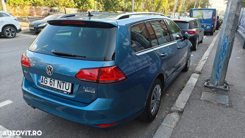 Volkswagen Golf 2.0 TDI BlueMotion Technology DSG Lounge - 34