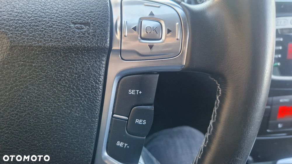 Ford S-Max 2.0 TDCi DPF Titanium X - 15