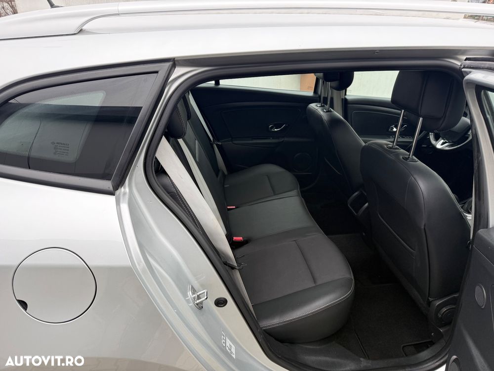 Renault Megane ENERGY dCi 110 Start & Stop Bose Edition - 10