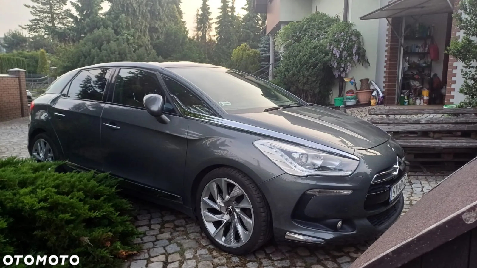 Citroën DS5 1.6 THP SportChic - 3