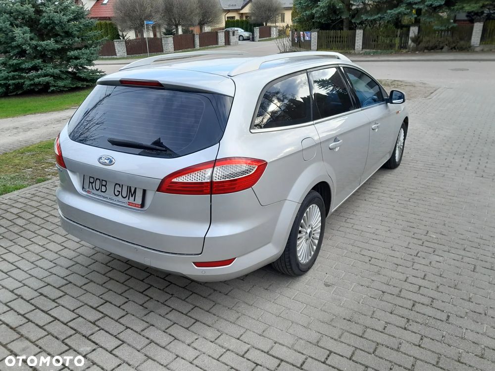 Ford Mondeo 2.0 Ghia - 5