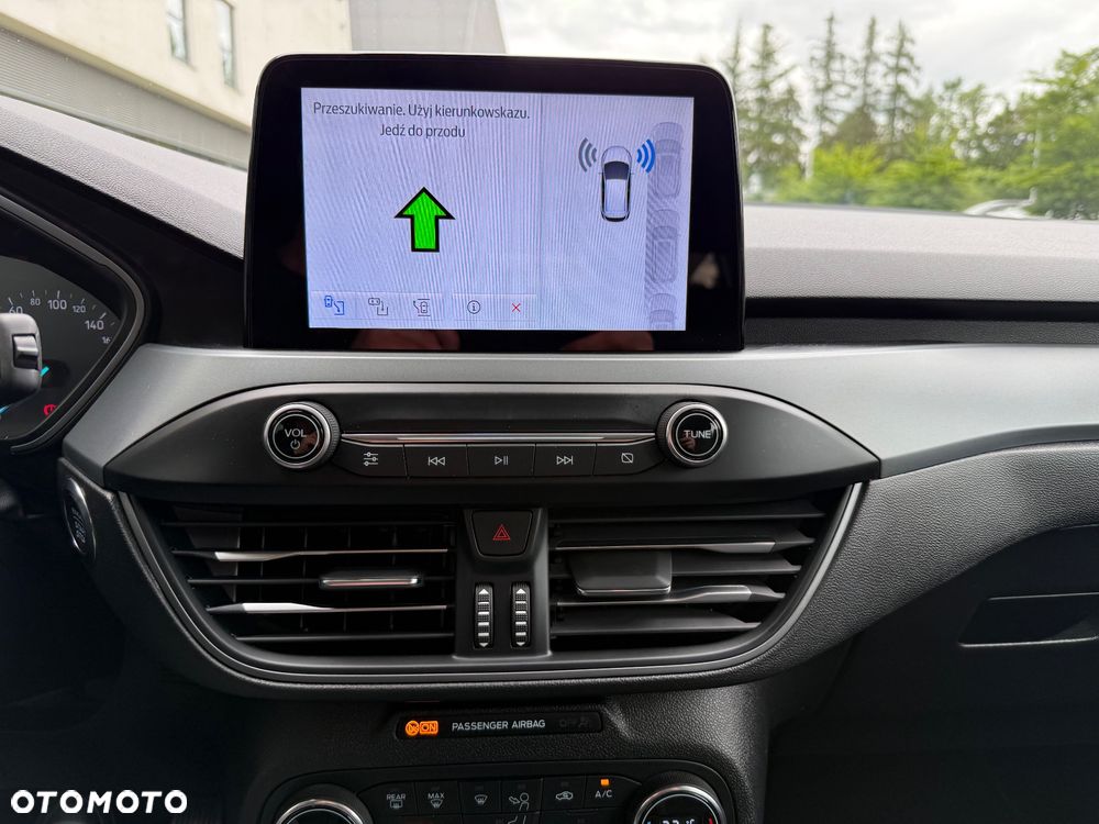 Ford Focus 1.5 EcoBlue Start-Stopp-System TITANIUM STYLE - 23