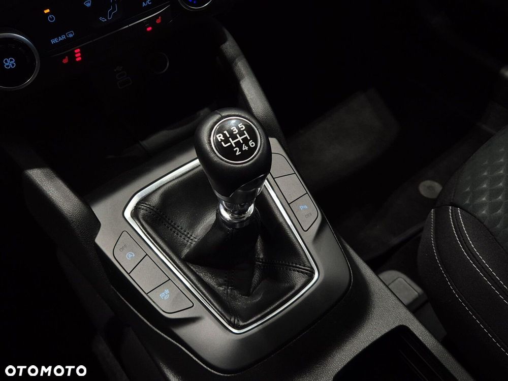 Ford Kuga 1.5 EcoBoost FWD Trend - 13