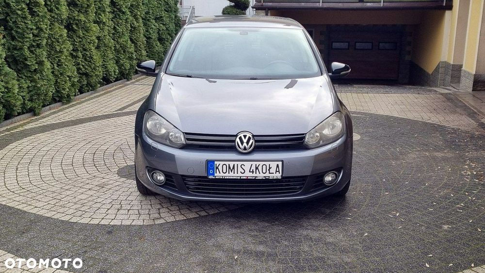 Volkswagen Golf - 10