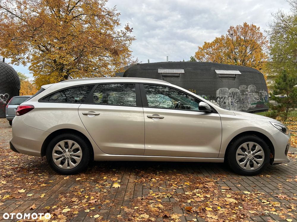 Hyundai i30 1.4 Comfort - 35