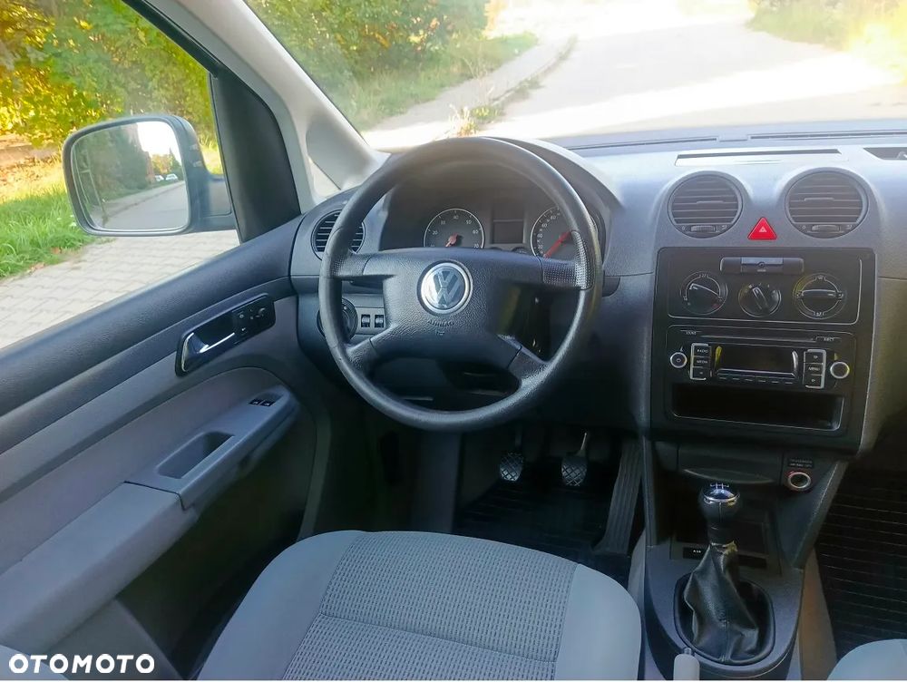 Volkswagen Caddy - 14