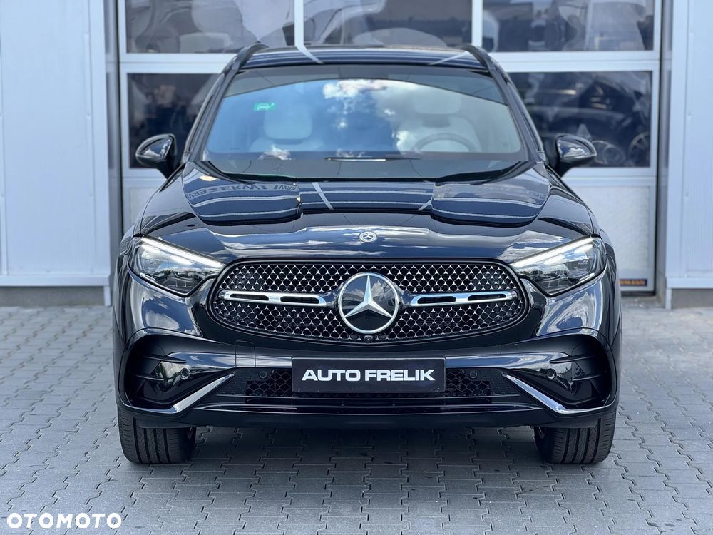 Mercedes-Benz GLC 300 e PHEV 4-Matic AMG Line - 5
