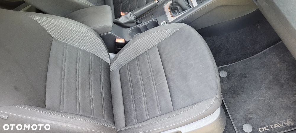 Skoda Octavia 1.6 TDI Ambition - 15