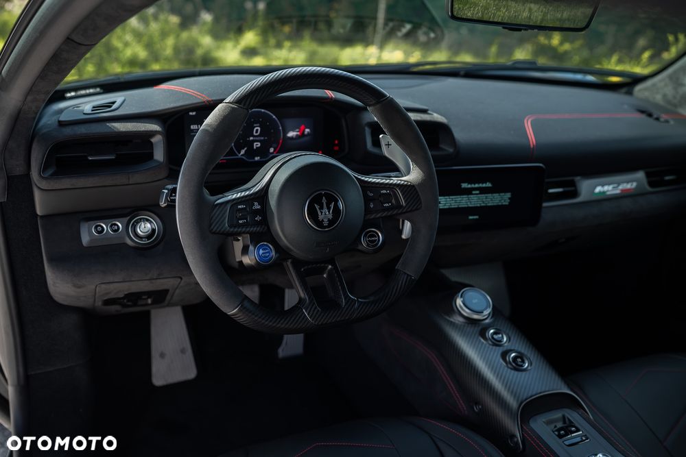 Maserati MC20 - 21