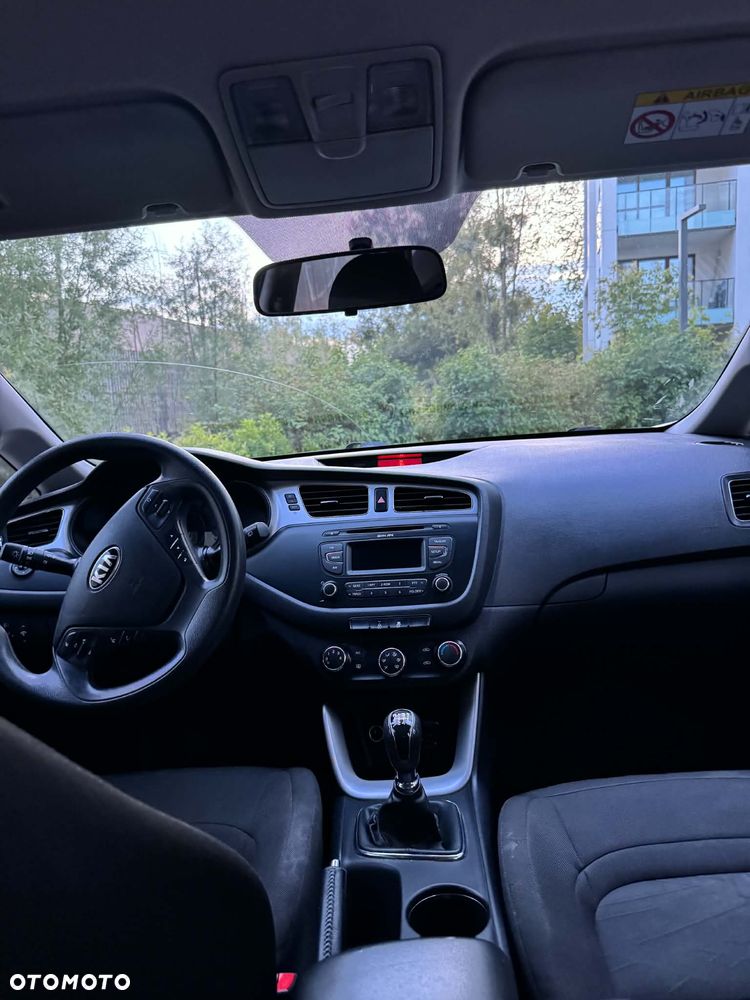 Kia Ceed 1.4 CRDi M - 10