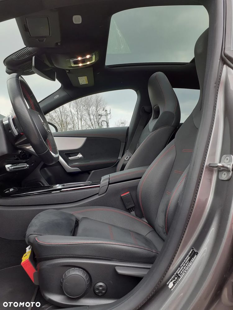 Mercedes-Benz CLA 200 AMG Line 7G-DCT - 21