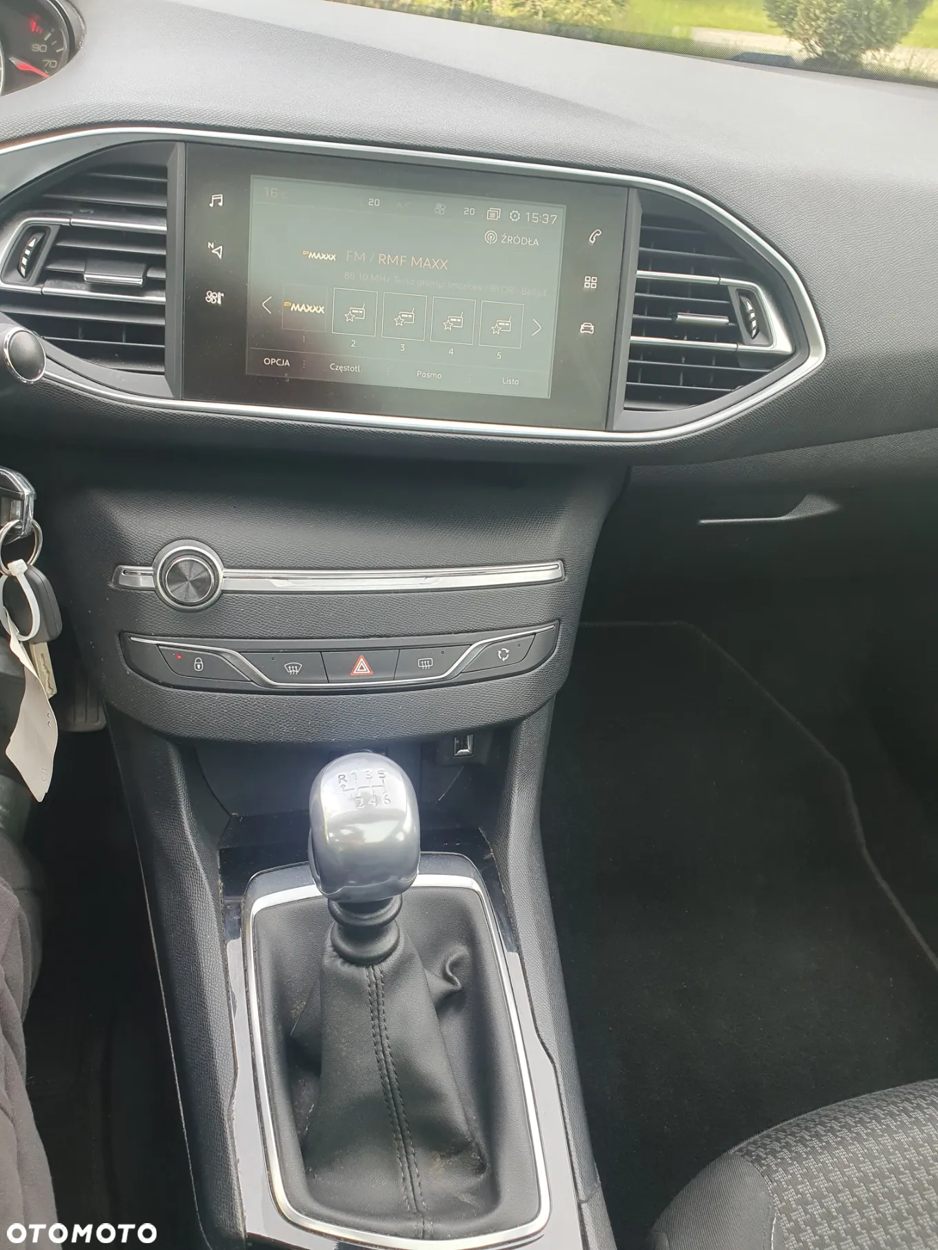 Peugeot 308 1.6 BlueHDi Allure S&S - 11