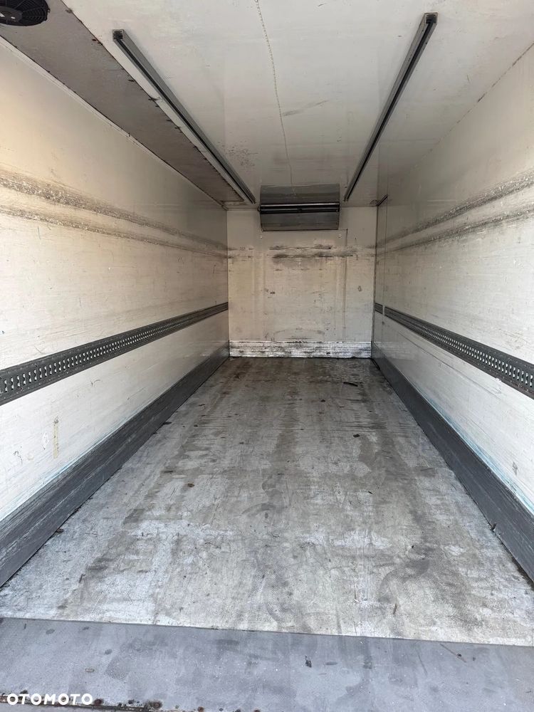 Mercedes-Benz AXOR - 6