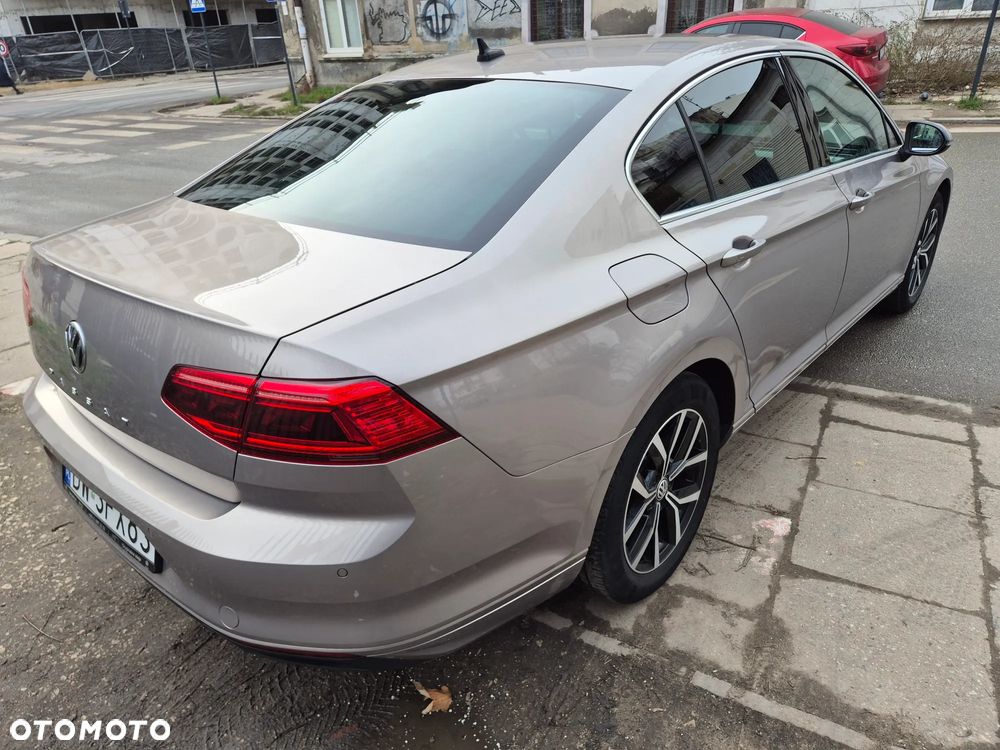 Volkswagen Passat 2.0 TSI Business DSG - 3