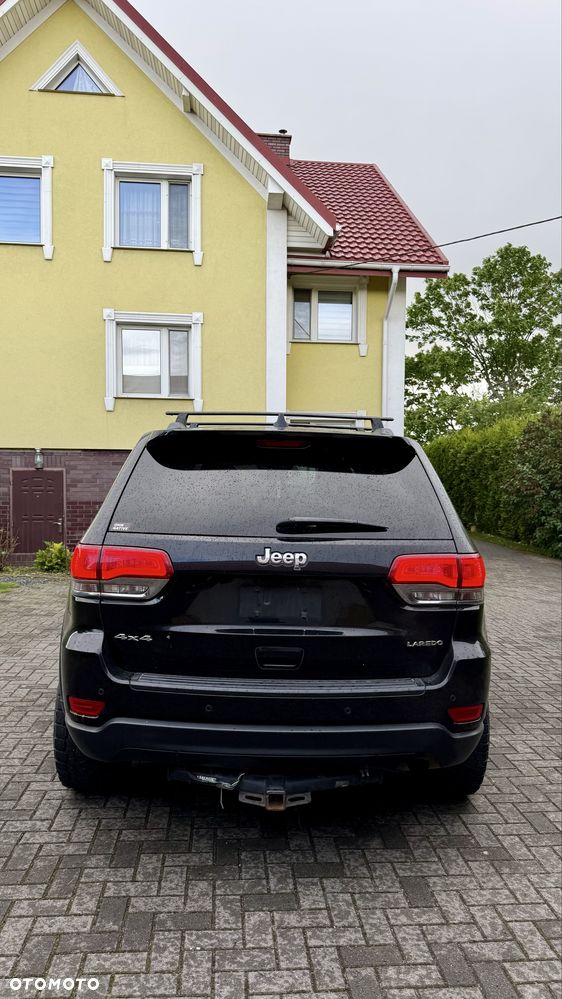 Jeep Cherokee - 5