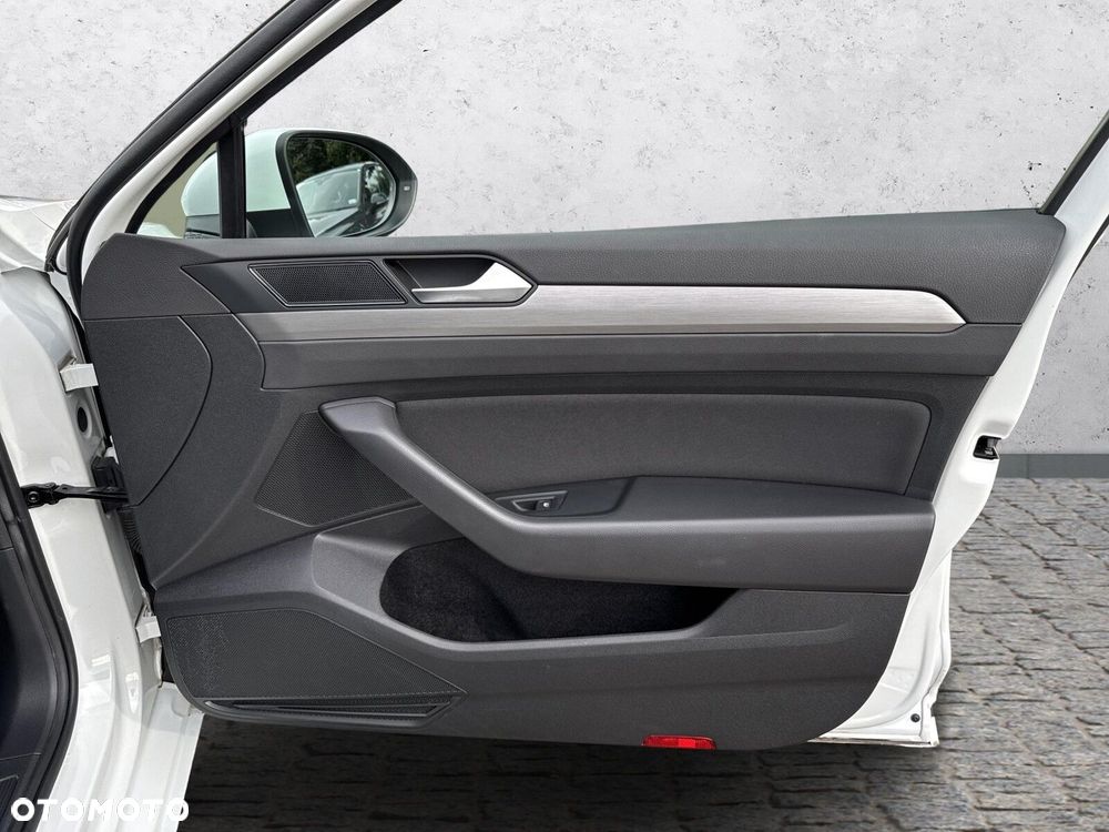 Volkswagen Passat 2.0 TDI EVO Essence - 40