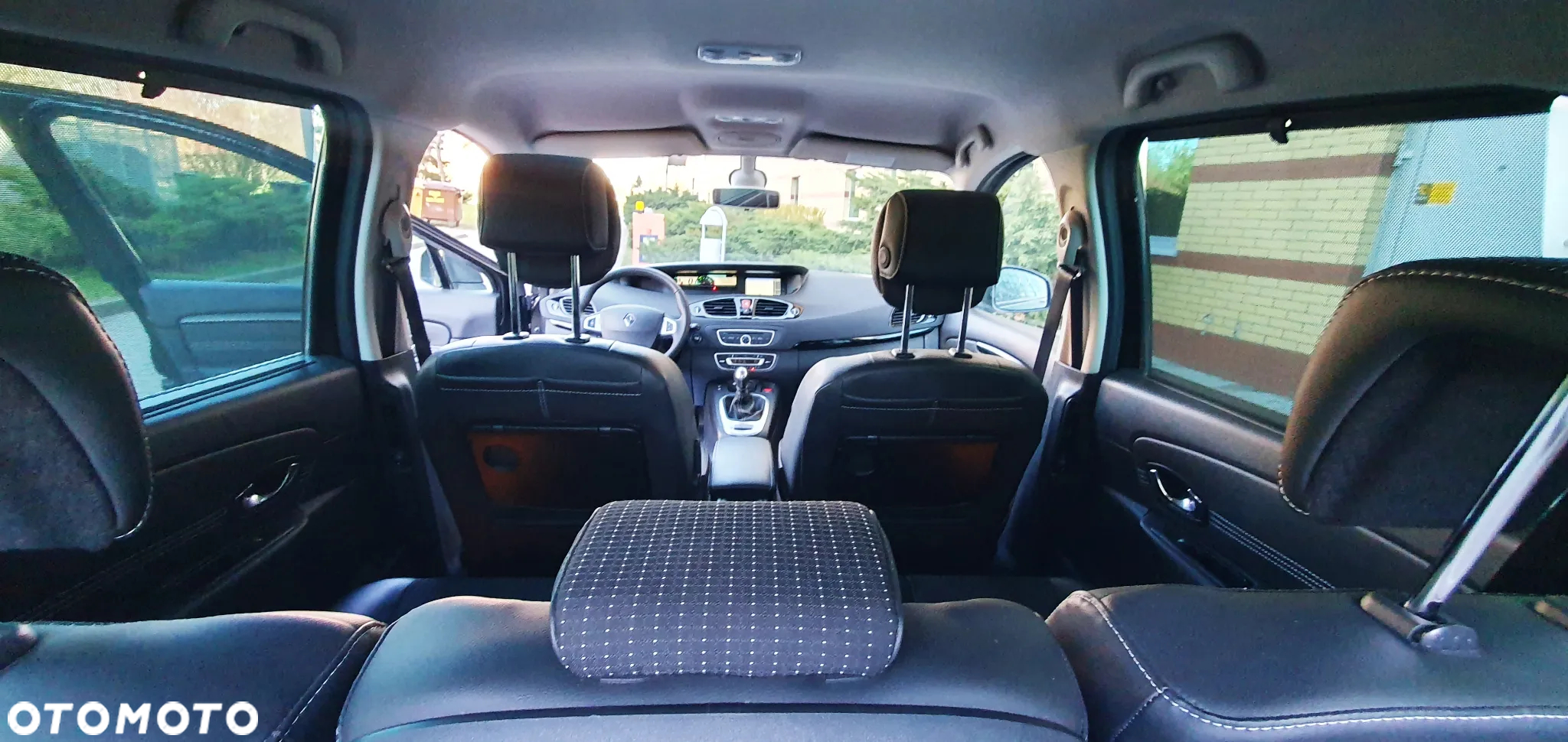 Renault Scenic 1.4 16V TCE TomTom Edition - 26