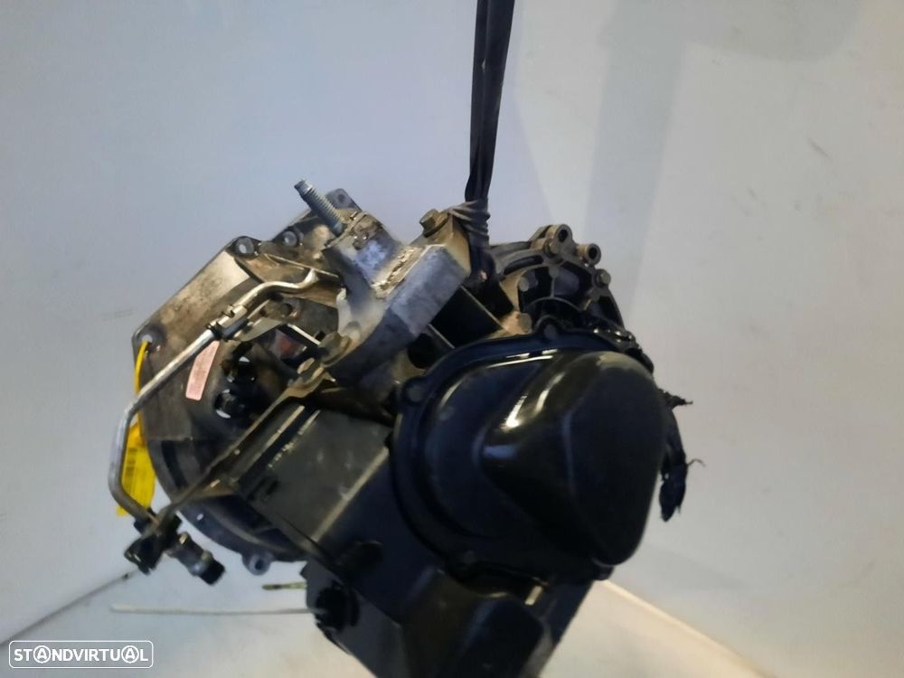 CAIXA VELOCIDADES FORD FIESTA V 2005 - 3