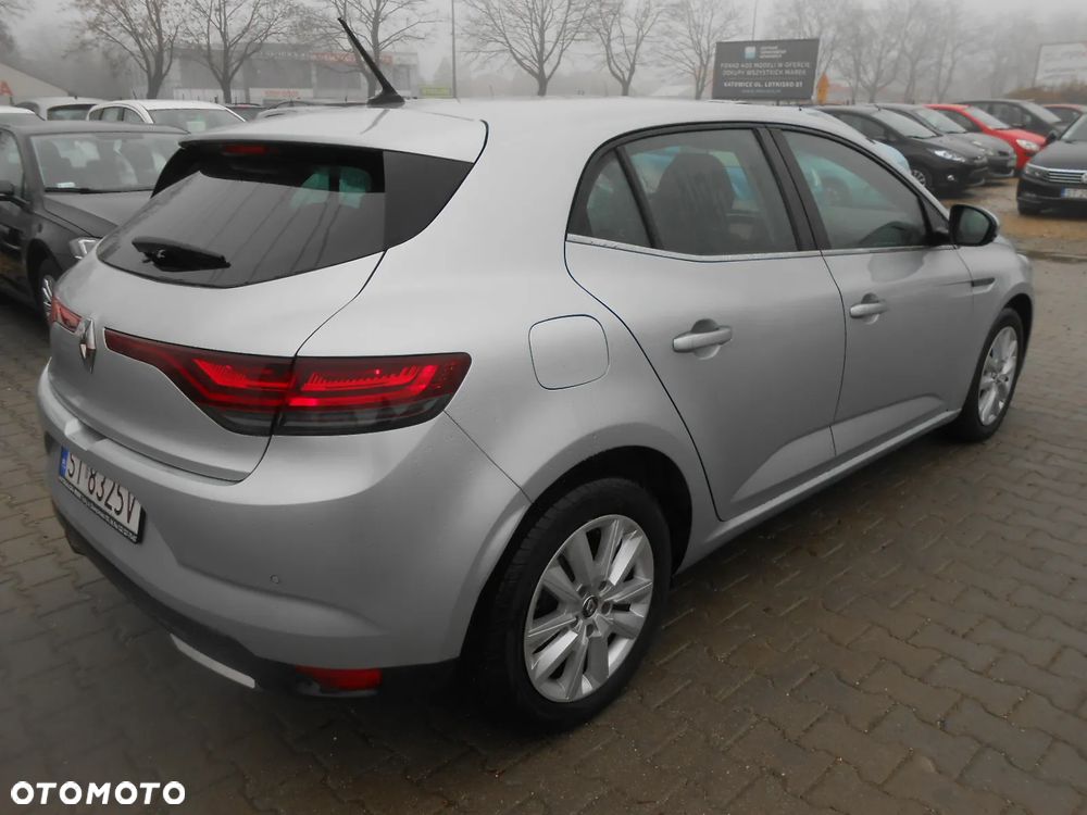 Renault Megane ENERGY dCi 110 PLAY - 5